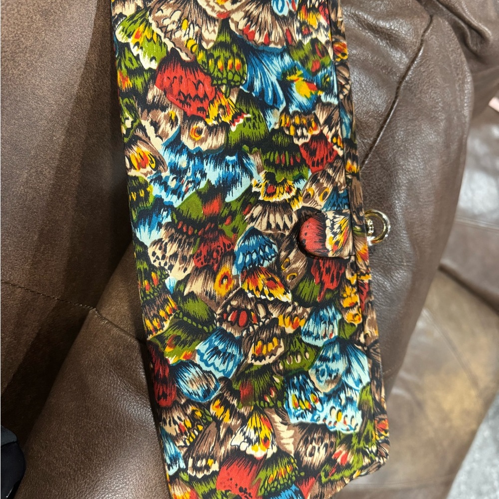 Colorful Butterfly Patterned Bag - image 1